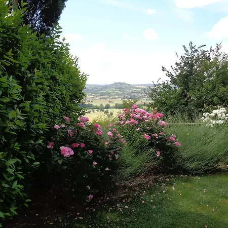 Κατάλυμα σε φάρμα La Torraccia *